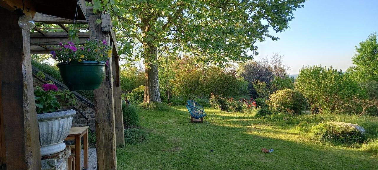 Au Soleil Couchant Saint-Julien-de-Lampon Exterior foto